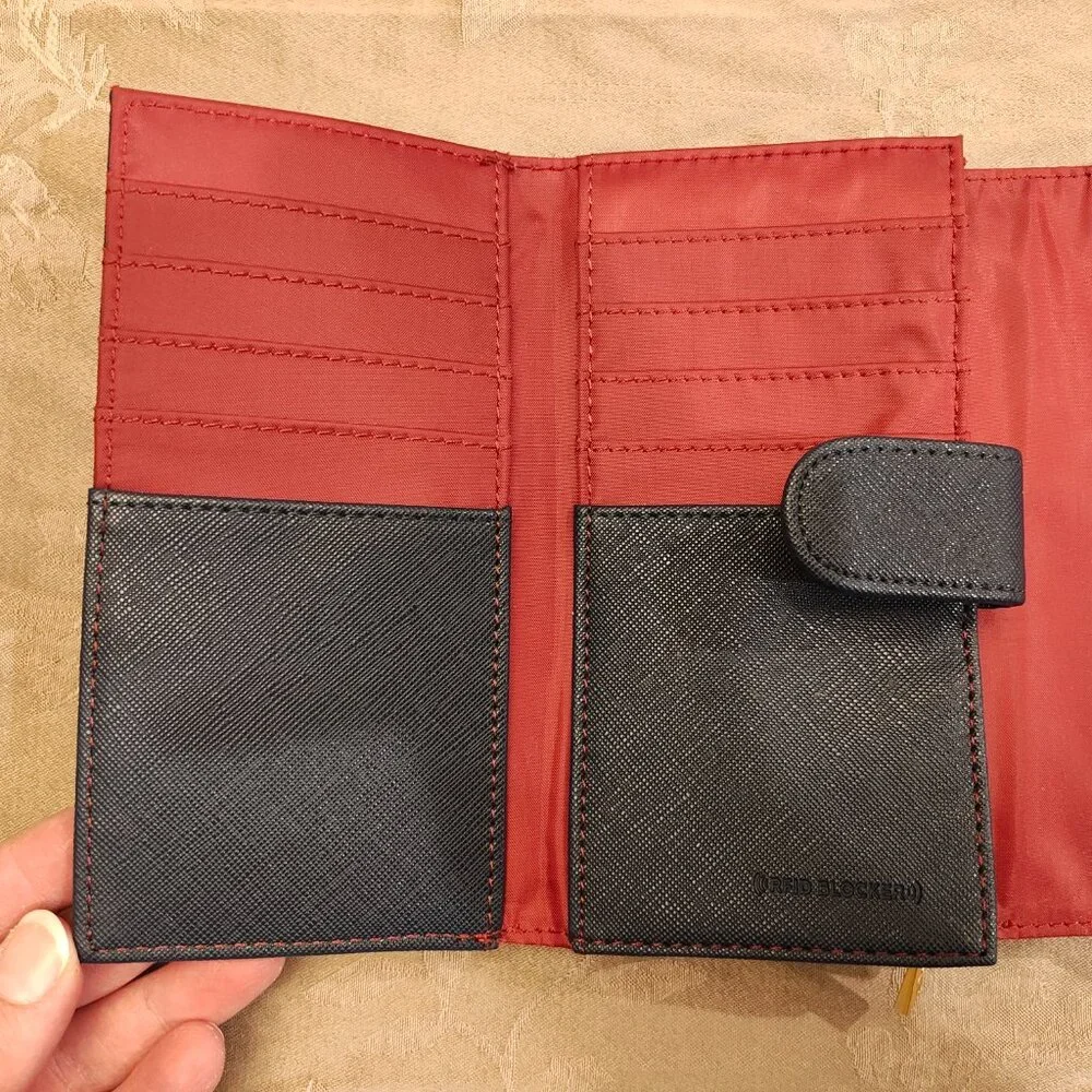 Totto Navy Blue RFID Blocker Wallet, New Without Tags! - Picture 8 of 10